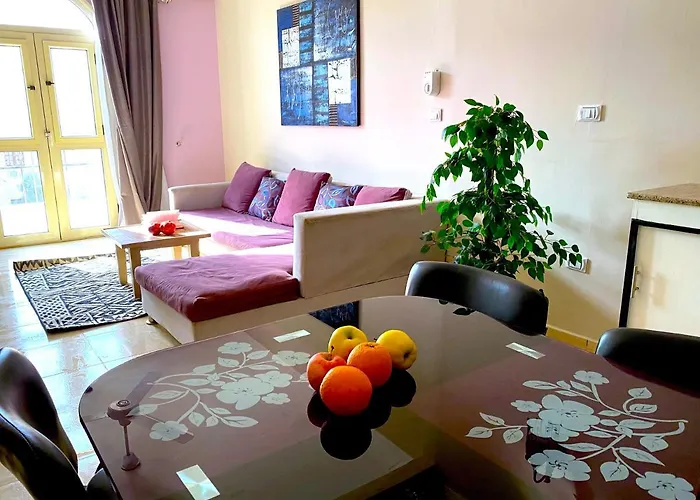 Apartment Zebra Center