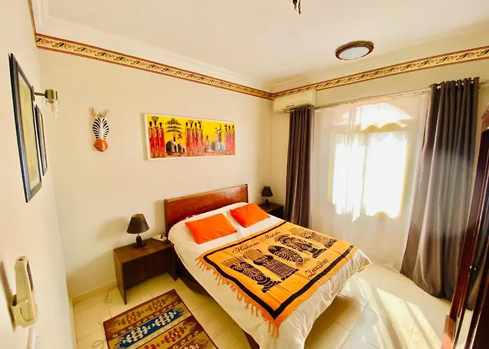 Zebra Center Apartment *